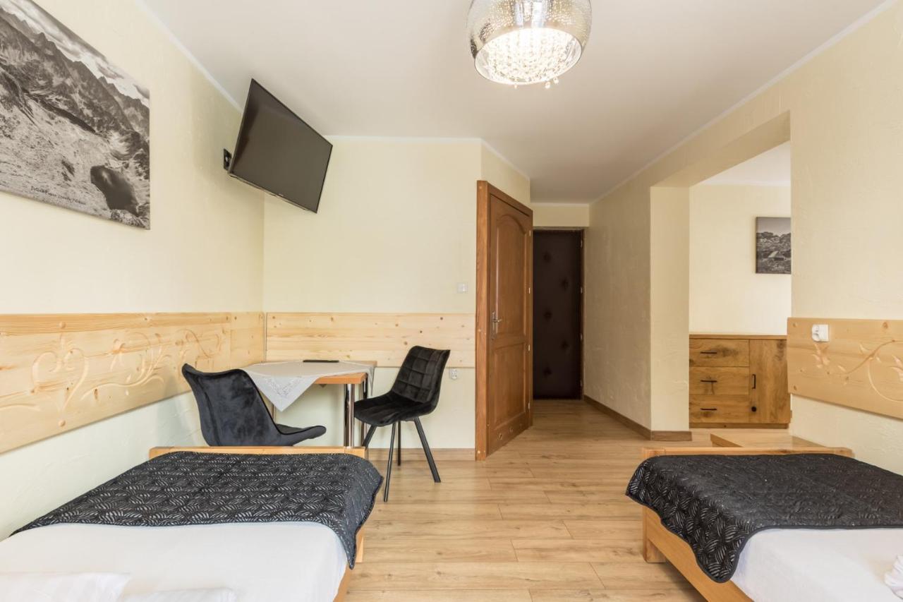 Lesny Dwor Bed and Breakfast Murzasichle Buitenkant foto