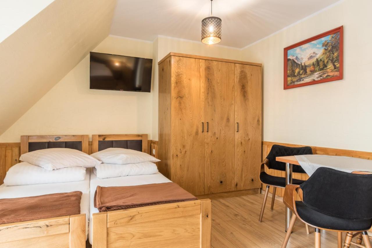Lesny Dwor Bed and Breakfast Murzasichle Buitenkant foto