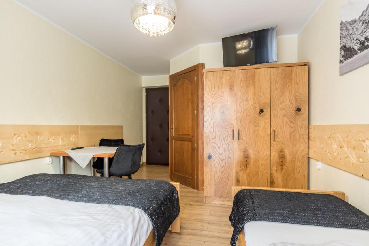 Lesny Dwor Bed and Breakfast Murzasichle Buitenkant foto