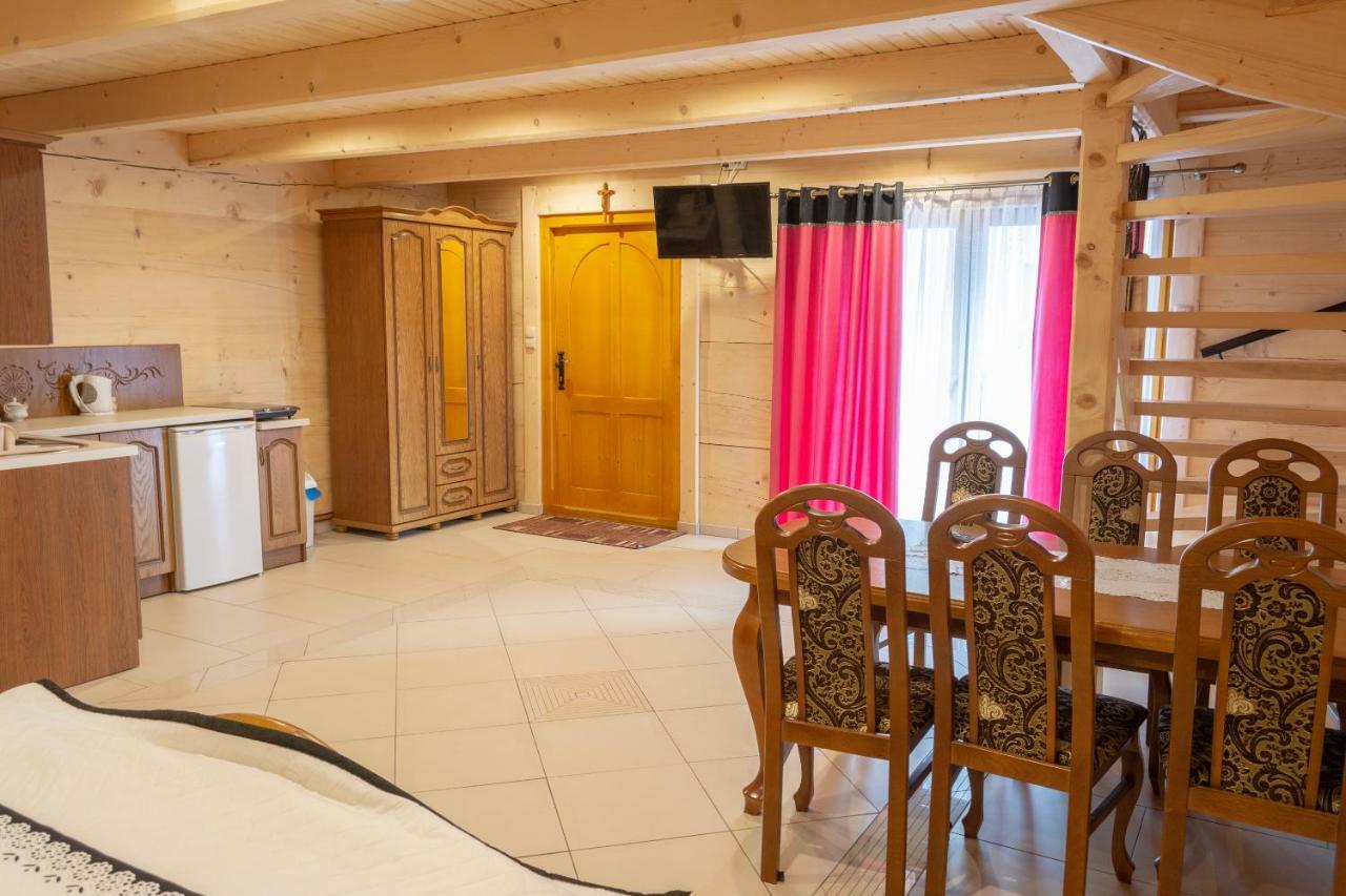 Lesny Dwor Bed and Breakfast Murzasichle Buitenkant foto